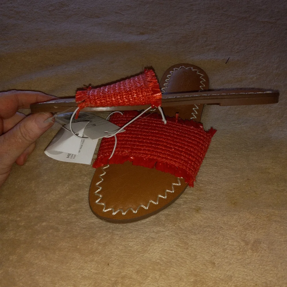 Womens Flats - Picture 2 of 3